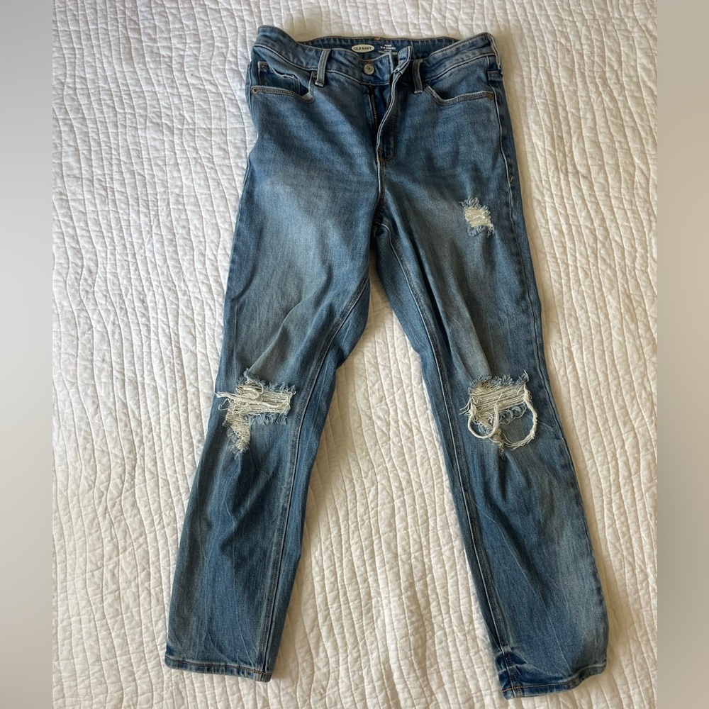 Old Navy Distressed Power Slim Straight jeans size 4